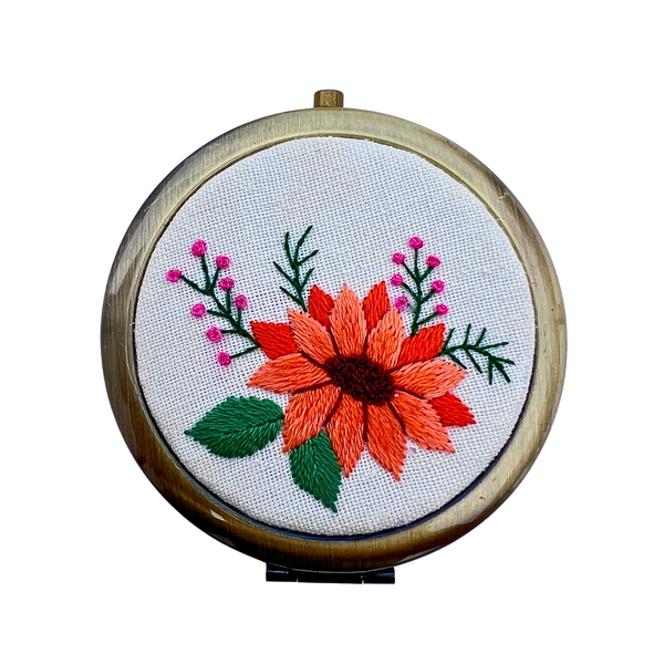 Personalized Hand Embroidered Jewelry Box - A Gift of Elegance